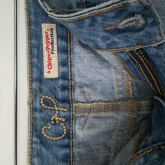 Chip and Pepper distressed denim mini skirt - Picture 12 of 15